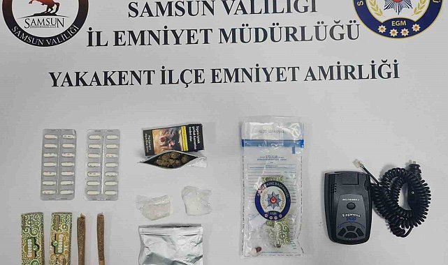 Narkotik uygulamasında uyuşturucu ve radar tespit cihazı ele geçirildi