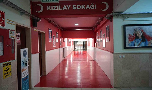 Niğde Güzel Sanatlar Lisesi&#039;nde Hilal-i Ahmer Sokağı açıldı