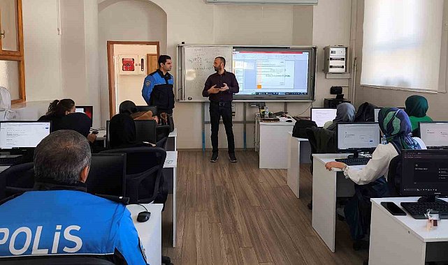 Niğde'de vatandaşlar dolandırıcılık ve sahte paraya karşı uyarıldı
