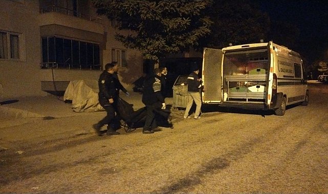 Not bırakıp evi ateşe verdi: 1'i çocuk 2 ölü