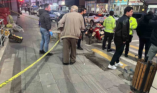 Oğlu tarafından bıçaklanan baba ağır yaralandı