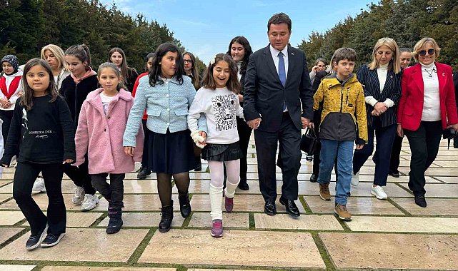 Osmangazili çocuklar Anıtkabir&#039;de