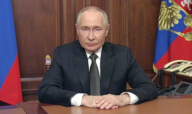 Putin: "ABD, tüm dünyayı küresel bir çatışmaya doğru itiyor"