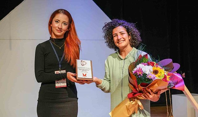 "Kalbimdeki Pervane" Ankaralı minik tiyatroseverlerle buluştu