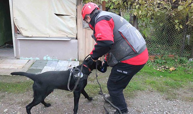 Sabah namazına kalkan oğlu babasını evde bulamadı: Ekipler ve mahalleli seferber oldu
