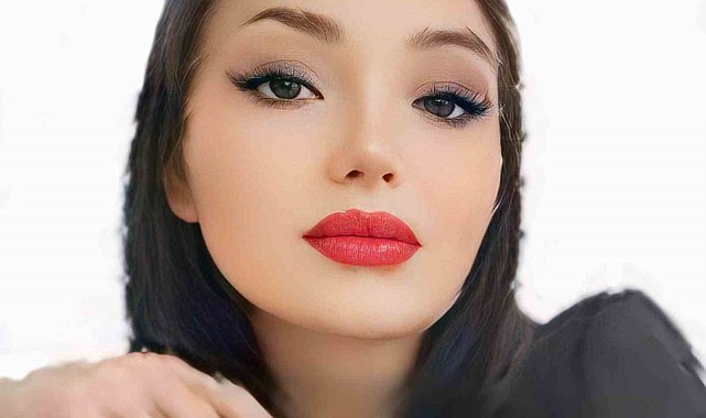 Sağlık çalışanı genç kız yatağında ölü bulundu