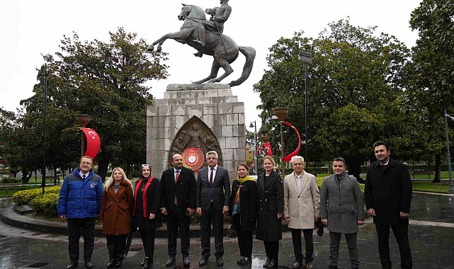 Samsun'da Öğretmenler Günü törenle kutlandı
