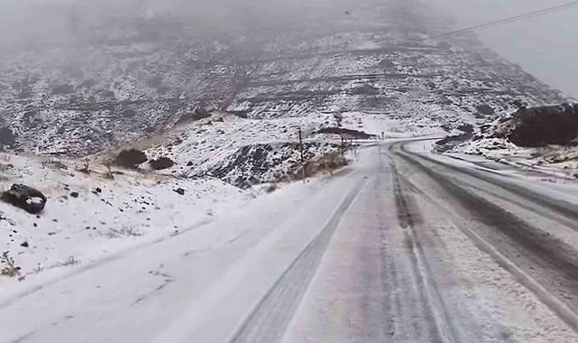 Siirt'te yüksek kesimler beyaza büründü