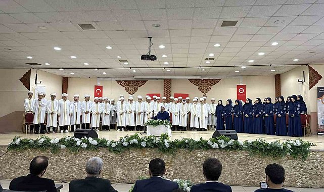 Simav'da 46 hafız için icazet merasimi düzenlendi