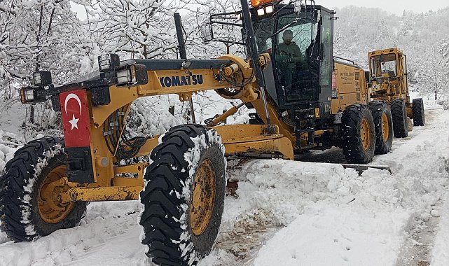 Sinop'ta 81 köy yolu kar yağışı nedeniyle ulaşıma kapandı