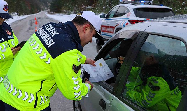 Sinop'ta sürücülere güvenli sürüş bilgilendirmesi