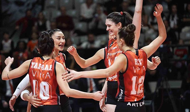Sultanlar Ligi: Beşiktaş: 1 - Eczacıbaşı Dynavit: 3