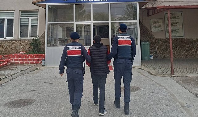 Taklit anahtarla hırsızlık suçundan aranan şahıs jandarmadan kaçamadı