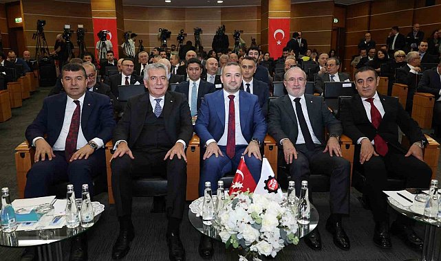 TCMB Başkanı Karahan: &quot;2025 yılı sonunda enflasyonu yüzde 21&#039;e indirmeyi hedefliyoruz&quot;
