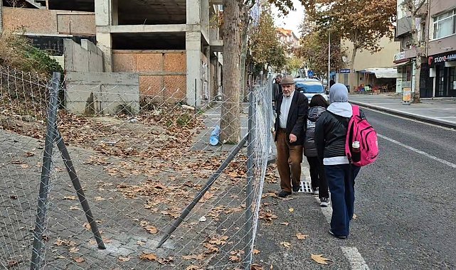 Tekirdağ&#039;da bir alan daha tel örgüyle kapatıldı