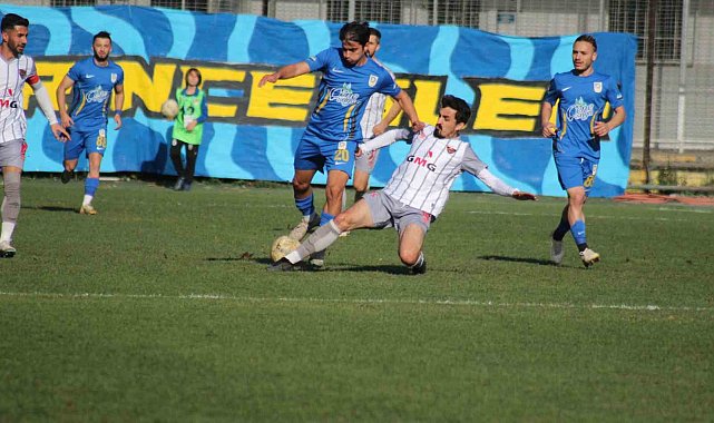 TFF 2. Lig: Belediye Derincespor: 0 - Yeni Mersin İdman Yurdu: 0