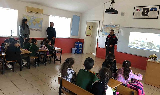 Ula'da öğrencilere AFAD'dan Afet farkındalık eğitimi