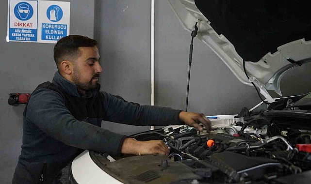Ustalar uyardı: Kış öncesi araç bakımına dikkat