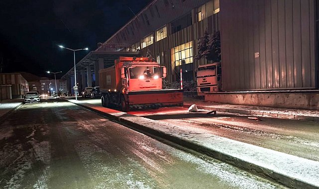 Van&#039;da 158 yerleşim yerinin yolu ulaşıma kapandı