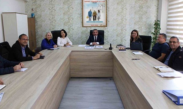 Yaşlı, engelli ve ihtiyaç sahibi ailelerin evlerini meslek liseliler onaracak