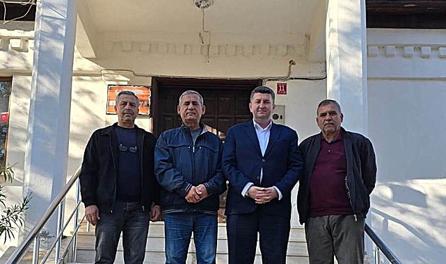 Zeybek, Edremit'te muhtarların sorunlarını dinledi