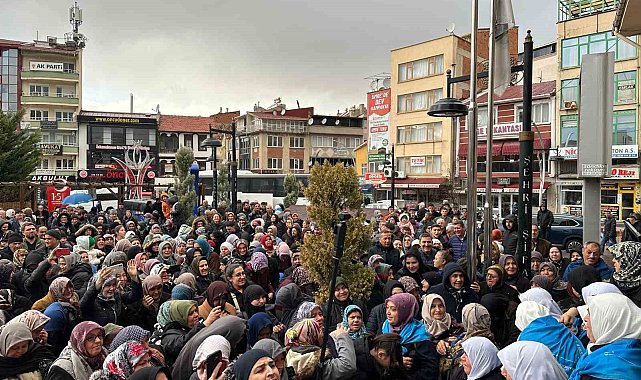 48 umre yolcusu kutsal topraklara doğru yola çıktı