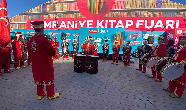 5. Ümraniye Kitap Fuarı kapılarını açtı