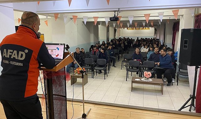AFAD'tan öğrencilere afet farkındalık eğitimi