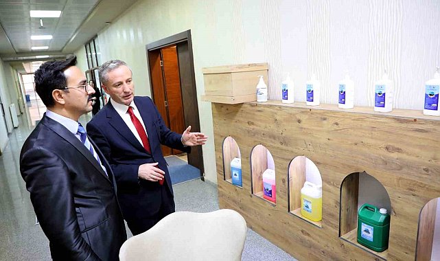 Ağrı İdare Mahkemesi Başkanı Seydibey'den Milli Eğitim Müdürü Kökrek'e ziyaret