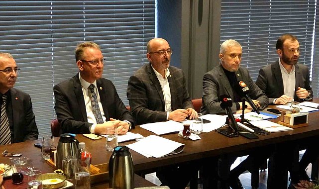 AK Parti Kütahya İl Başkanı Önsay: "Kütahya'da 2002'de 11 bin kişinin çalıştığı bir sanayi sektörü vardı, bugün bu sayı 50 bine ulaştı"