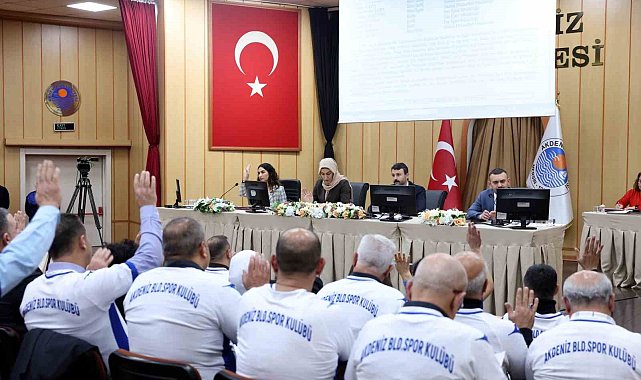 Akdeniz'in meclis üyelerinden spora ve sporculara formalı destek