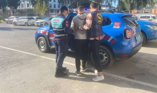 Antalya JASAT'tan operasyon: 72 saatte 194 aranan şahıs yakalandı