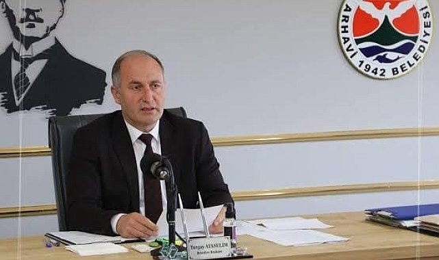 Arhavi Belediye Başkanı Ataselim: "Milletin bir kuruş parasını kimsenin yemesine asla izin vermeyiz"