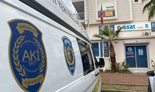 ASAT ilçe binasına giren hırsız cep telefonu ve bozuk para çaldı