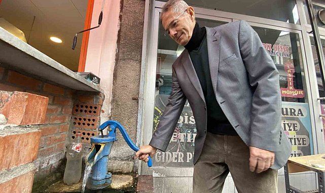 Asırlık tulumba vatandaşın sıcak su ihtiyacını ücretsiz karşılıyor