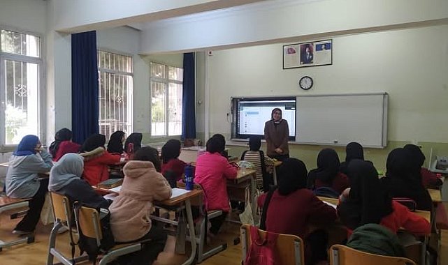 Aydın'da 'Bilgin Hafızlar' projesinin ilk dersi yapıldı