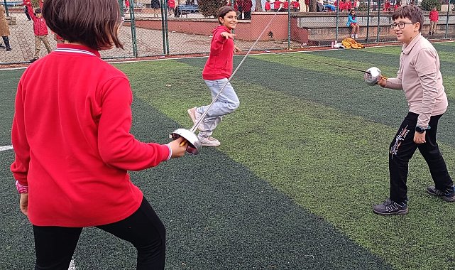 Aydın'da minikler, spor dallarındaki yeteneklerini keşfediyor