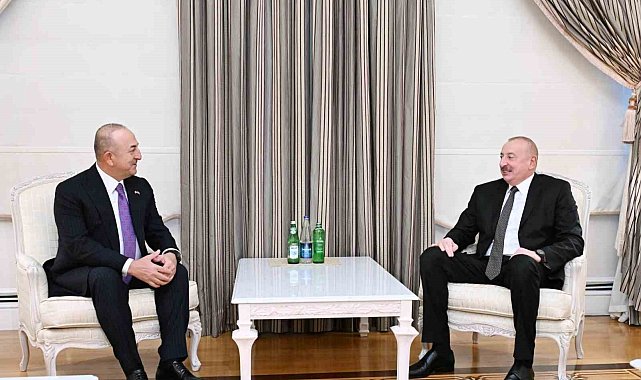 Azerbaycan Cumhurbaşkanı Aliyev Çavuşoğlu'nu kabul etti