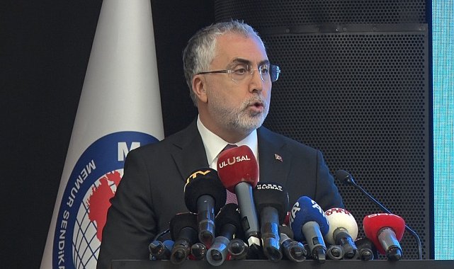 Bakan Işıkhan: "Kamu personelimizin şartlarını iyileştirmeye devam edeceğiz"