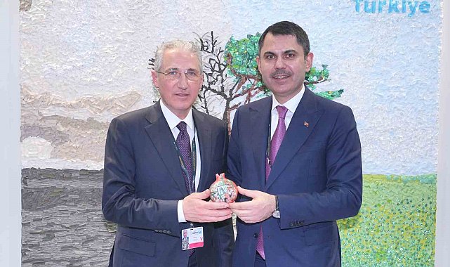 Bakan Kurum, Riyad'da Azerbaycanlı ve Moğolistanlı mevkidaşları ile görüştü