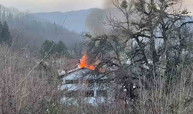 Bartın&#039;da yangın paniği