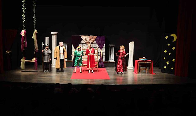 Başkan Çerçioğlu, Aydınlı çocukları tiyatro ile buluşturdu