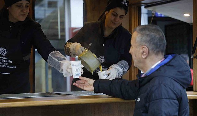 Başkan Çerçioğlu soğuk kış günlerinde esnaf ve vatandaşların yanında