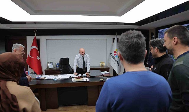 Başkan Çolakbayrakdar'a Mühendisler Günü Sürprizi