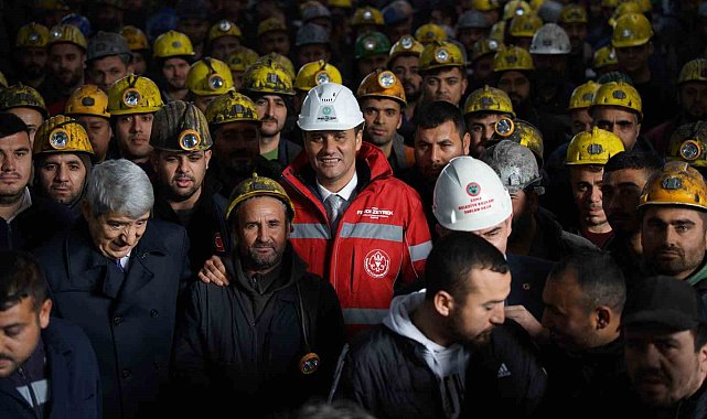 Başkan Zeyrek, Dünya Madenciler Günü'nde Soma'da maden işçileriyle buluştu