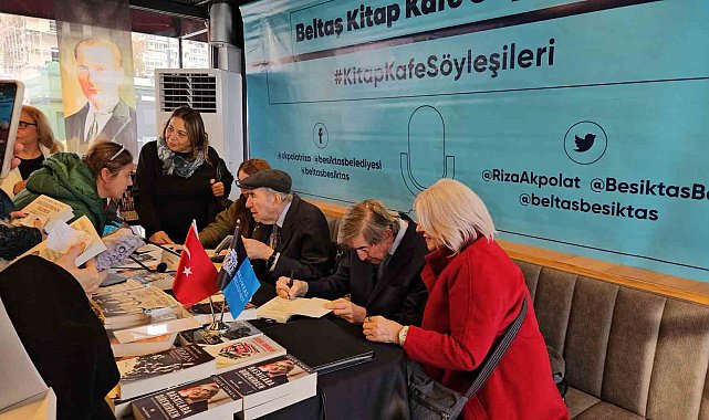 Beşiktaş Belediyesi Beltaş Kitap Kafe'de Altan ve Onur Öymen'i ağırladı