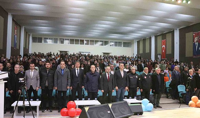 Beyşehir'de engelleri birlikte aştılar