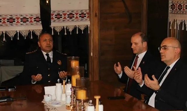 Bilecik İl Emniyet Müdürlüğünden aziz şehitler için Kuran-ı Kerim tilaveti