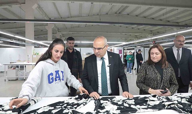 Binlerce kişiye istihdam sağlayan Tekstilkent'te üretilen ürünler dünyaya ihraç ediliyor