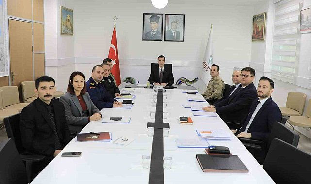 Bitlis&#039;te güvenlik toplantısı düzenlendi